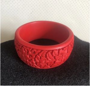 Vintage Cinnabar Bangle , Flowers Carved. Circa’s 1930.